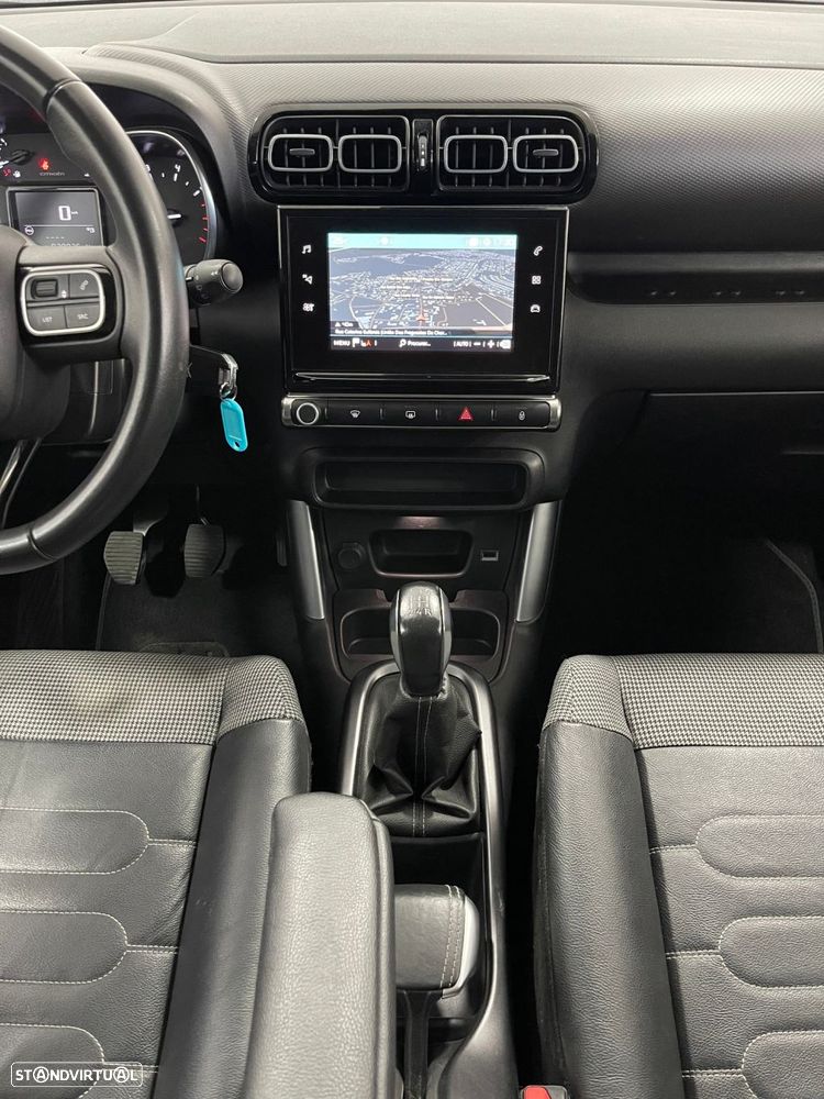 Citroën C3 Aircross 1.2 PureTech Shine - 26