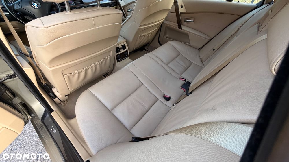 BMW Seria 5 - 10