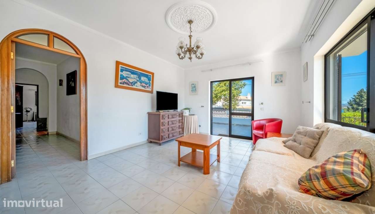 Andar de Moradia com 3 quartos para venda em Alvor, Algarve - Grande imagem: 2/26