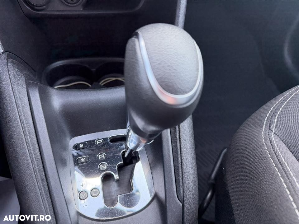 Peugeot 208 PureTech 110 Stop & Start EAT6 Allure - 15