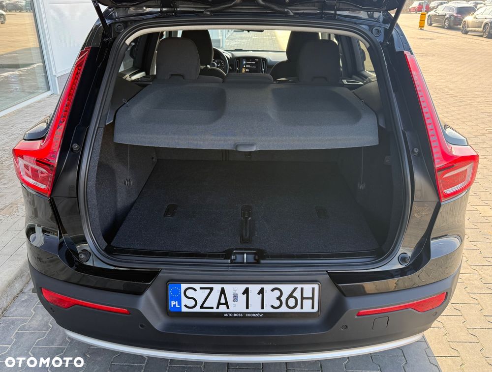 Volvo XC 40 - 23