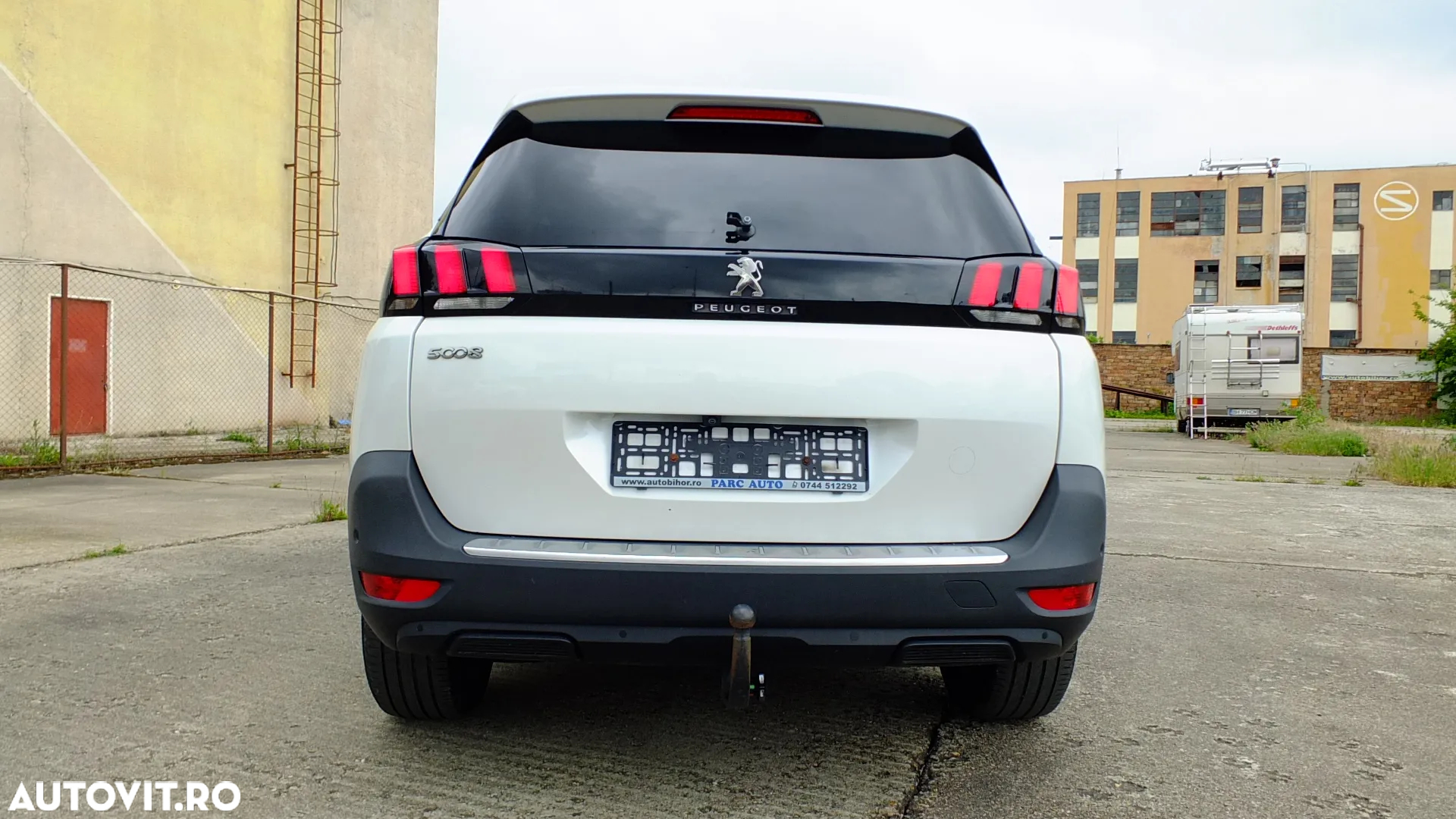 Peugeot 5008 1.5L BlueHDI EAT8 S&S Allure Pack - 5
