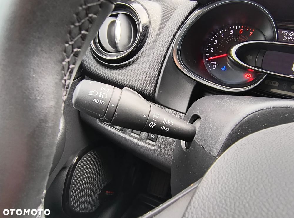 Renault Clio 0.9 Energy TCe Limited - 15