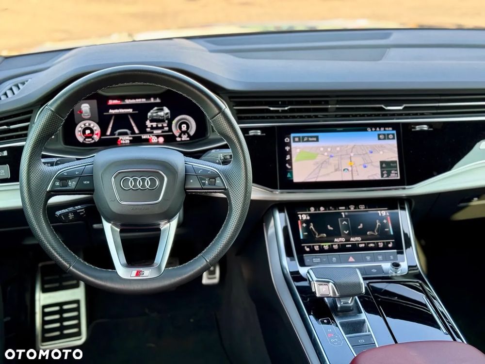 Audi SQ8 TFSI Quattro Tiptronic - 9