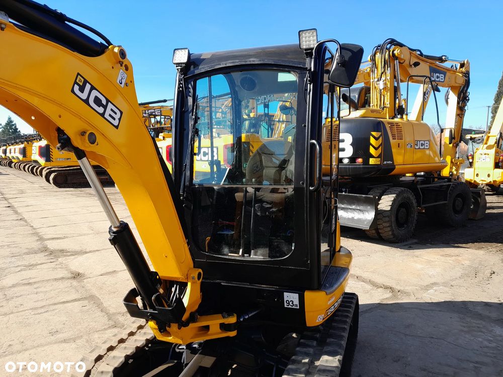 JCB 8026 - 11