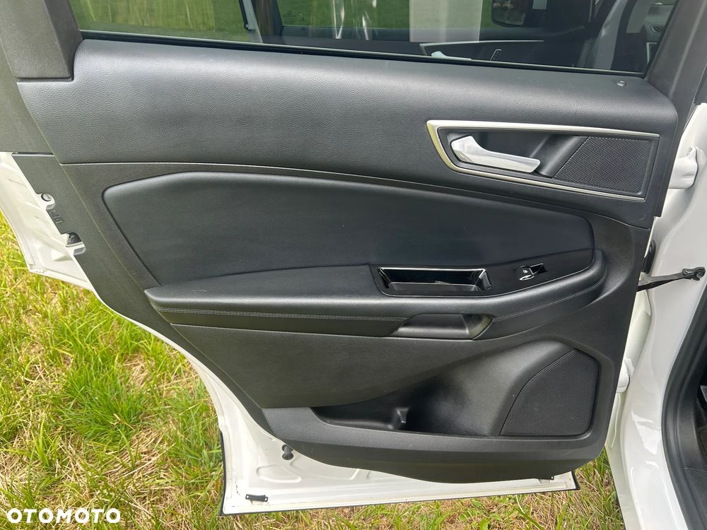 Ford Edge - 35