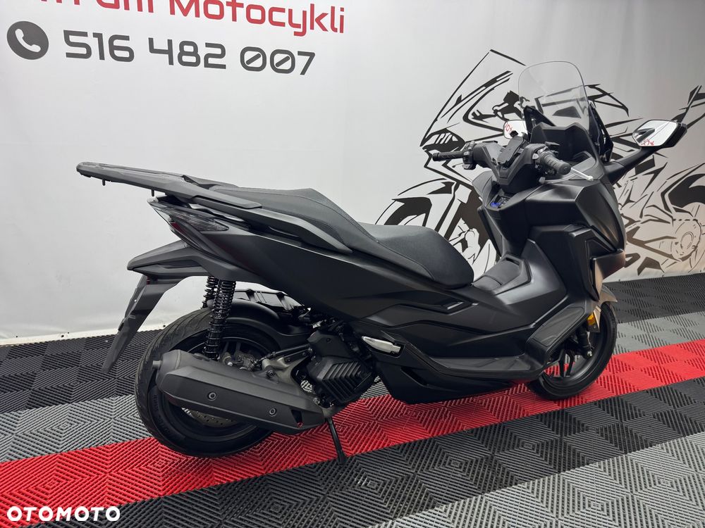 Honda NSS - 4