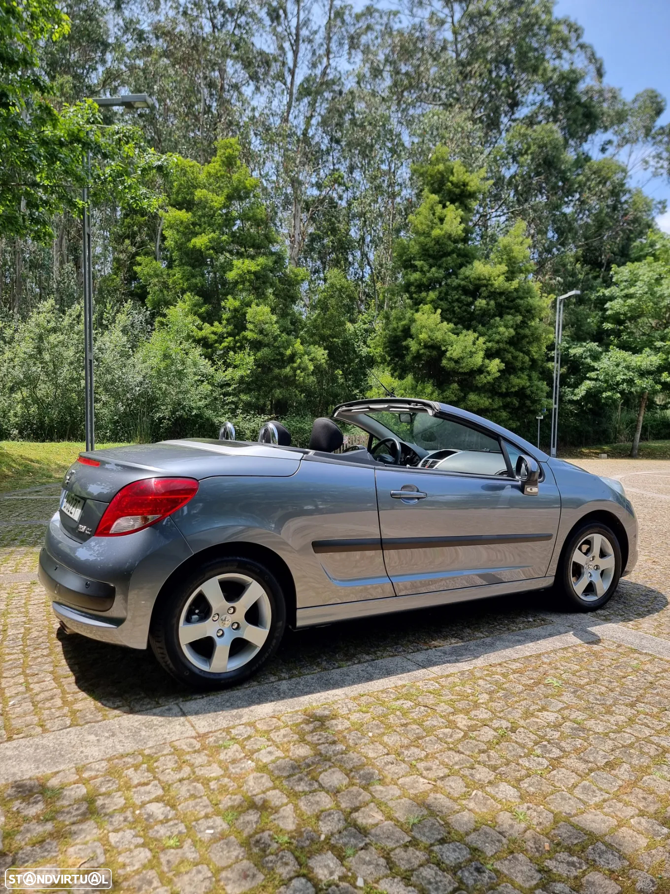 Peugeot 207 CC - 3