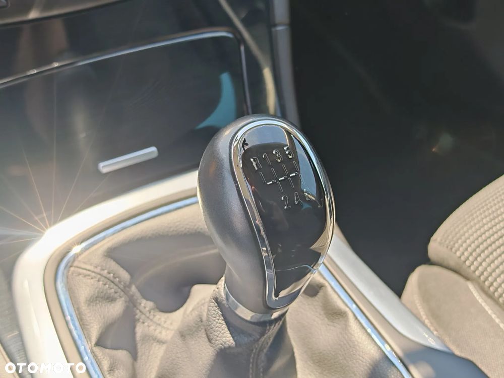 Opel Insignia 2.0 CDTI Cosmo S&S - 33