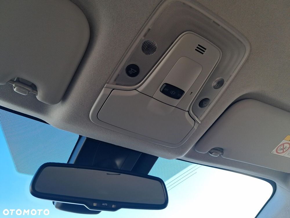 Toyota Prius Hybrid Comfort - 25