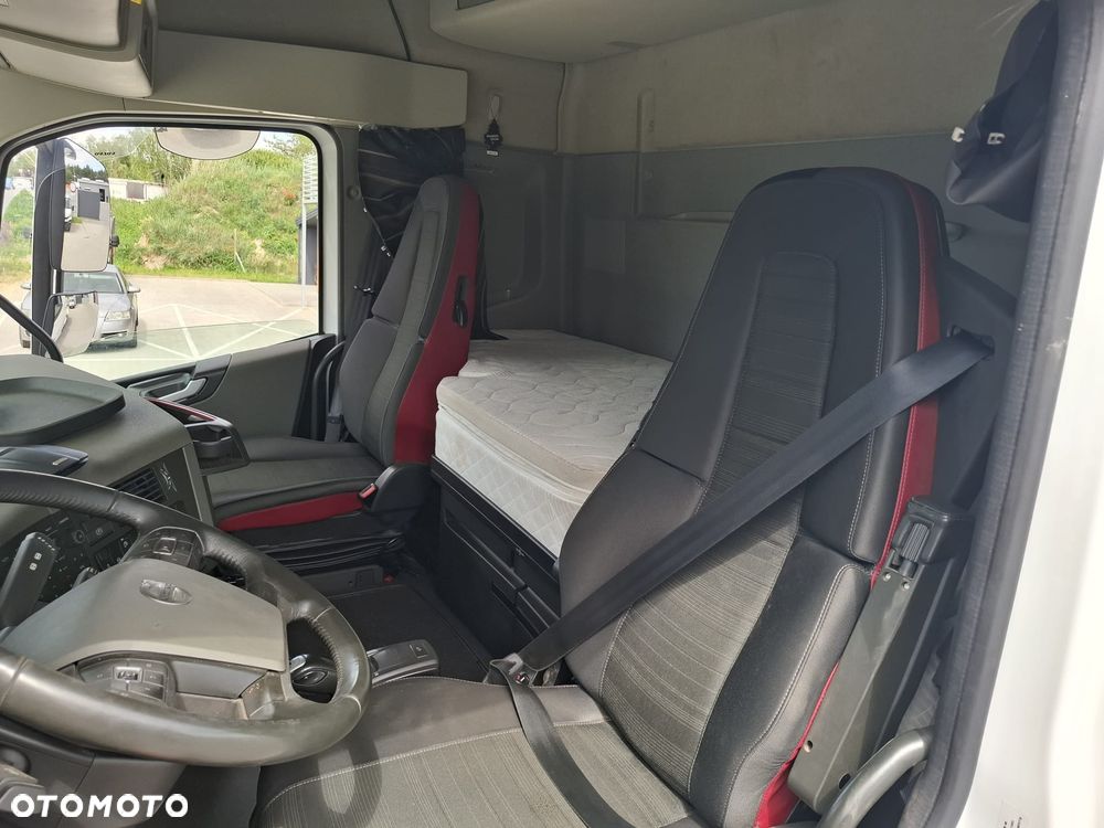 Volvo FH 460 EURO 6 MEILLER IDEALNY I SHIFT z DE - 18
