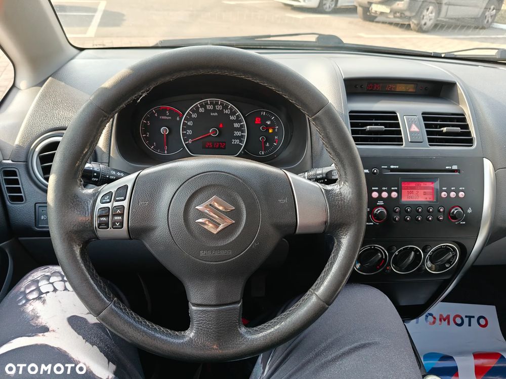 Suzuki SX4 1.9 DDiS DPF 4x2 Comfort - 21