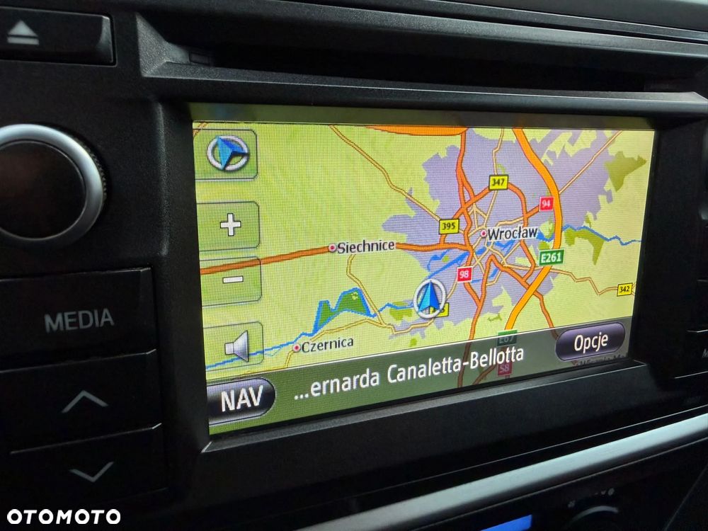 Toyota Auris 1.8 HSD Luna - 12