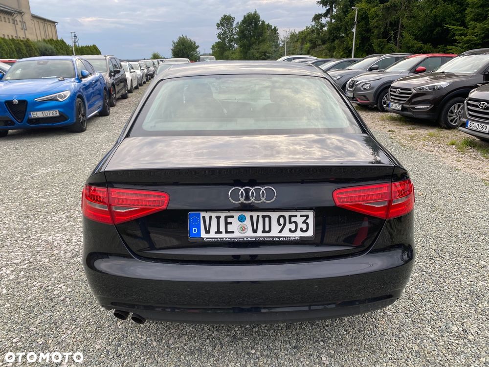 Audi A4 Limousine 2.0 TDI DPF Ambition - 5