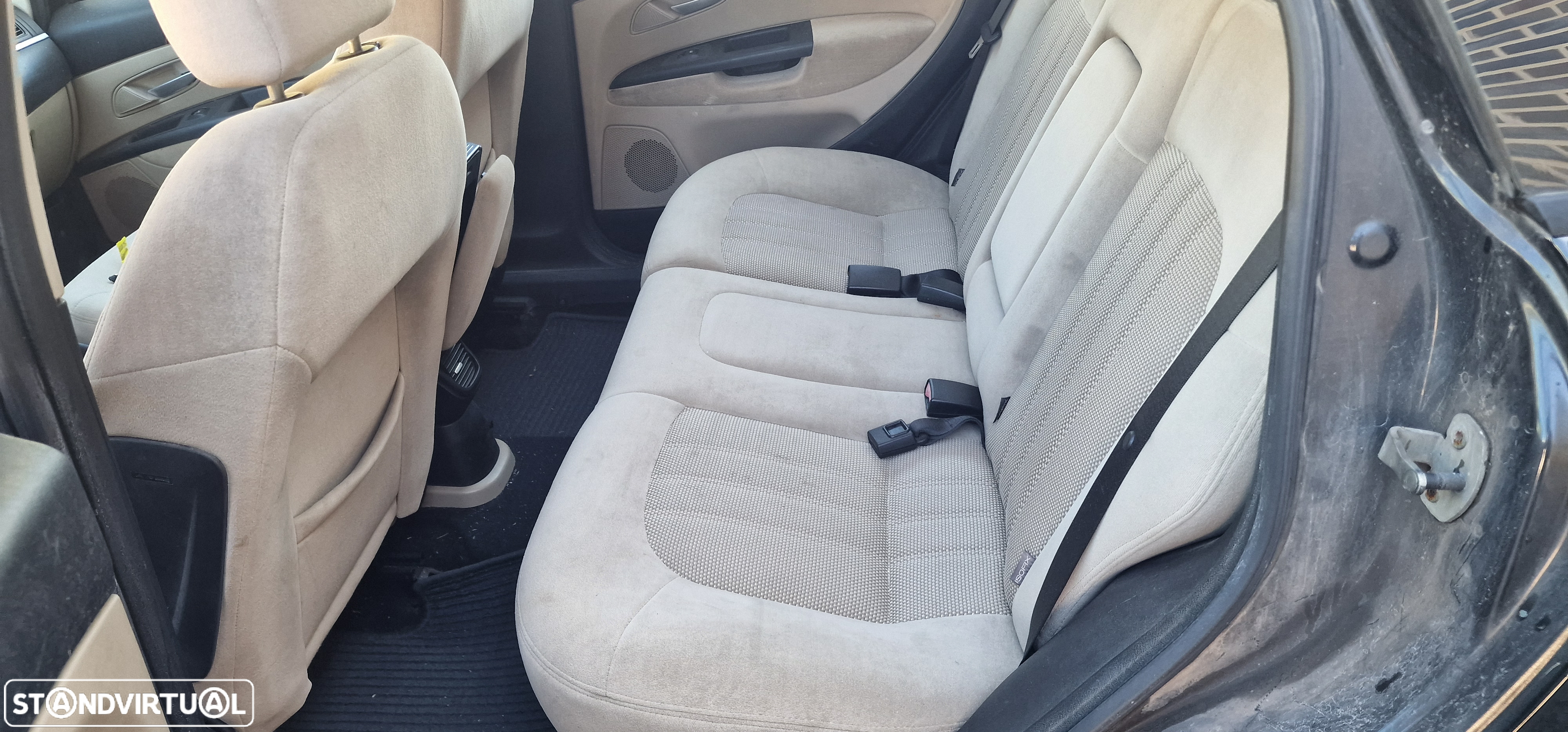 Fiat Linea 1.3 M-Jet Emotion - 4
