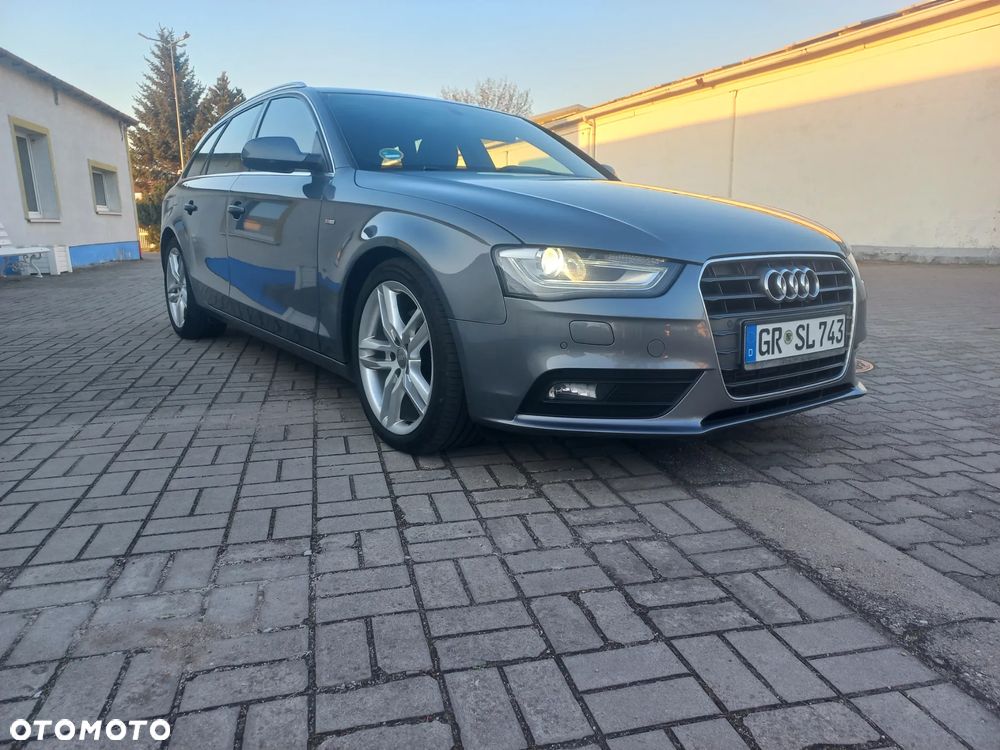 Audi A4 Avant 2.0 TDI DPF S line Sportpaket - 1