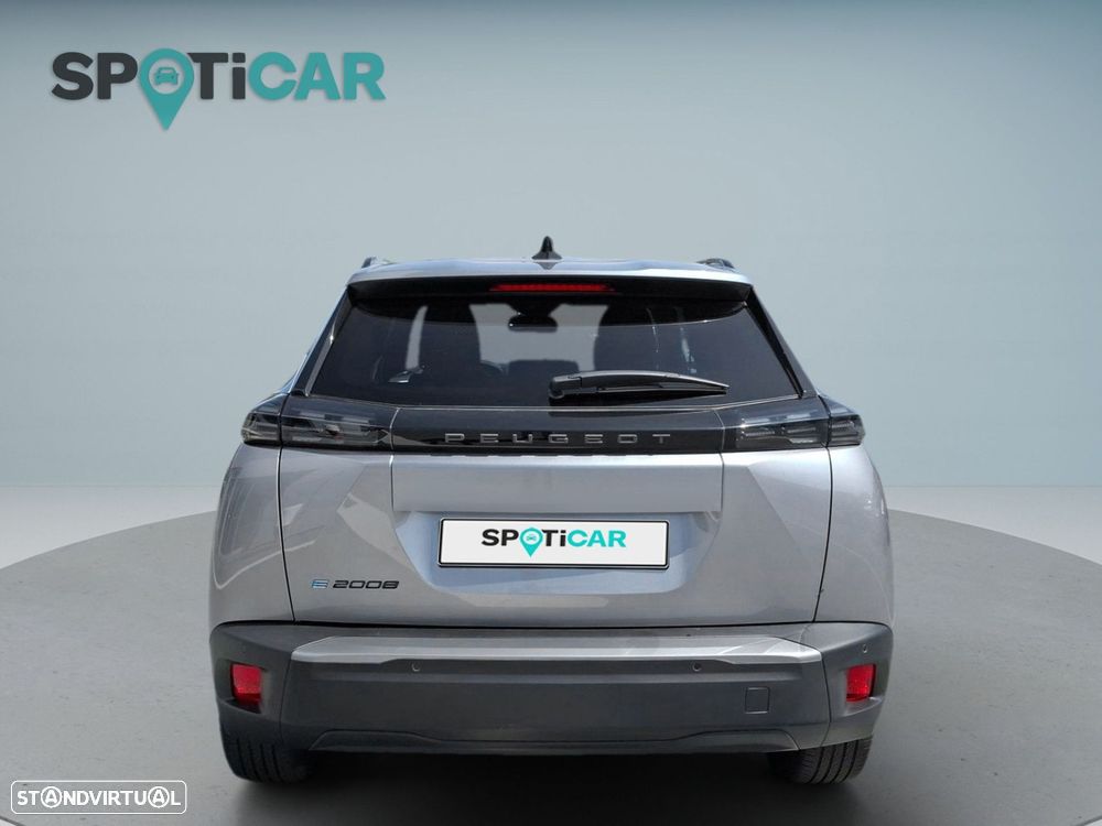 Peugeot e-2008 54 kWh Allure - 6