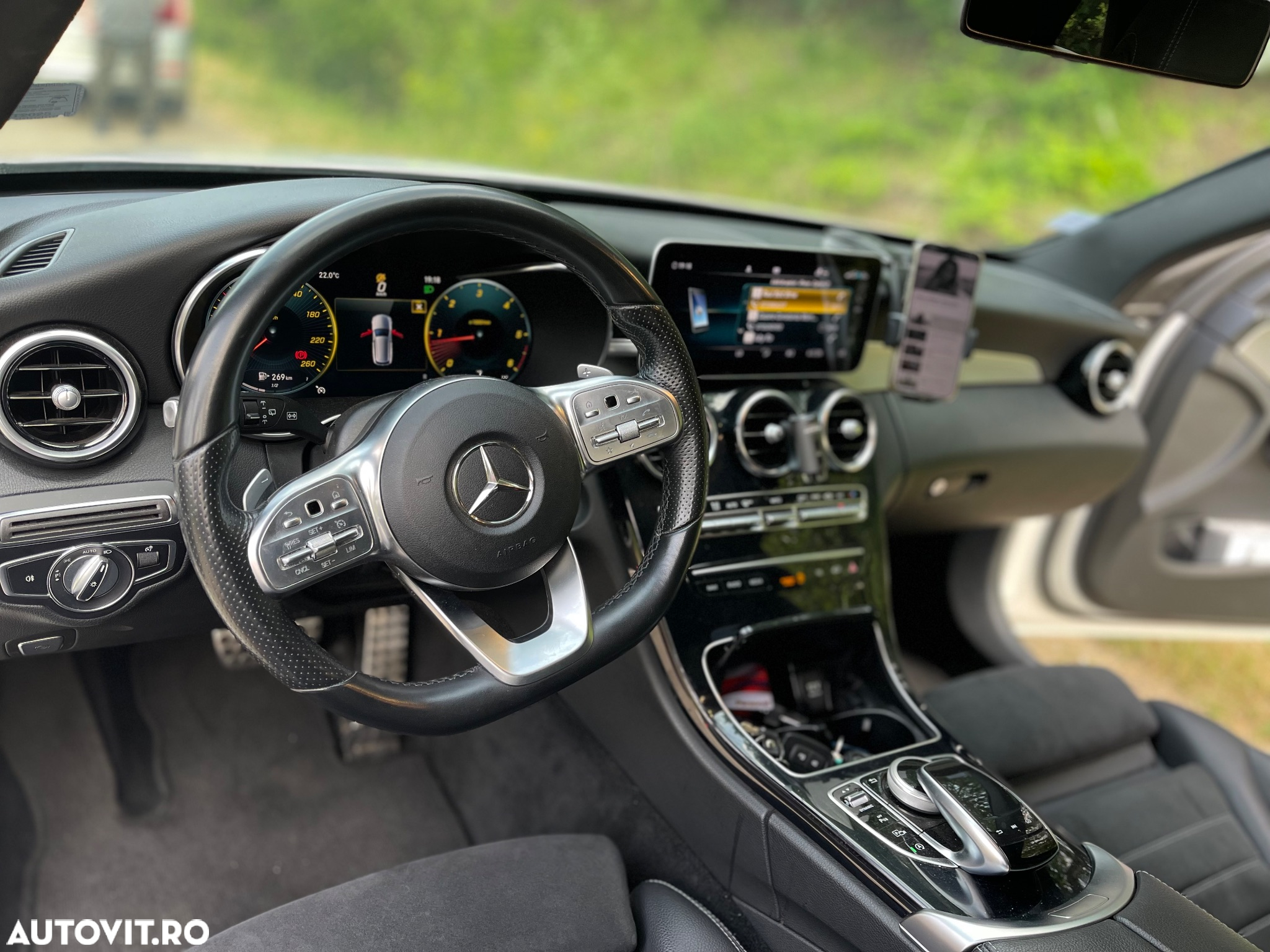Mercedes-Benz C 220 d T 9G-TRONIC AMG Line - 9
