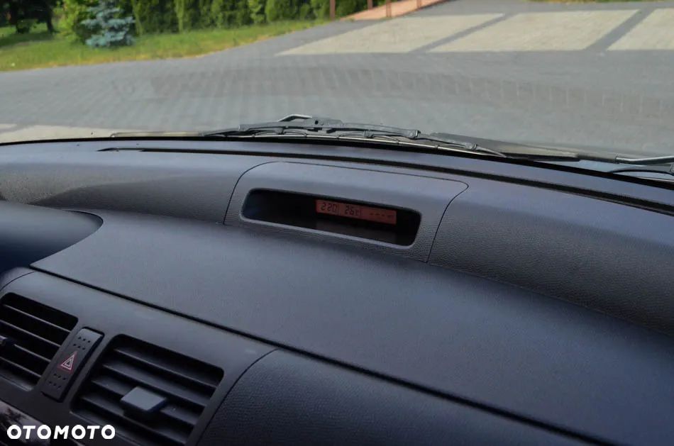 Suzuki Swift 1.3 4x4 Comfort - 40