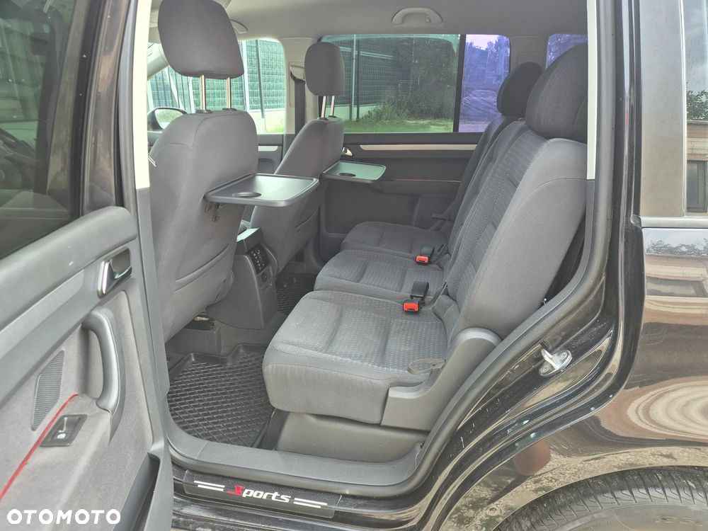 Volkswagen Touran 2.0 TDI United - 12
