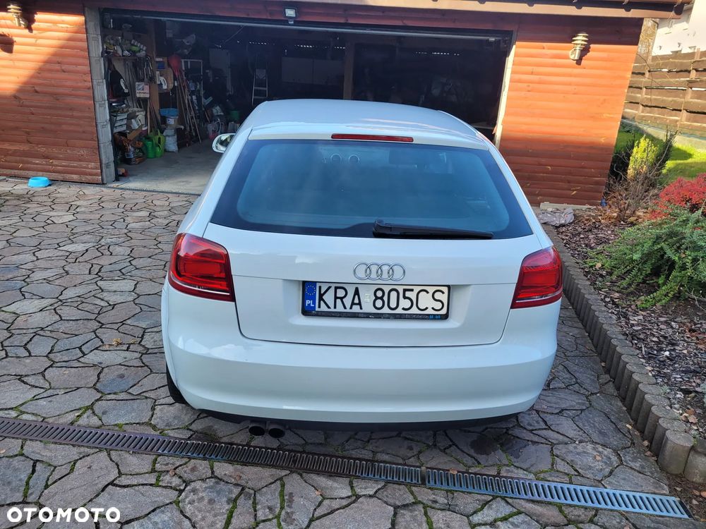 Audi A3 3-drzwiowe 1.4T FSI Attraction - 4