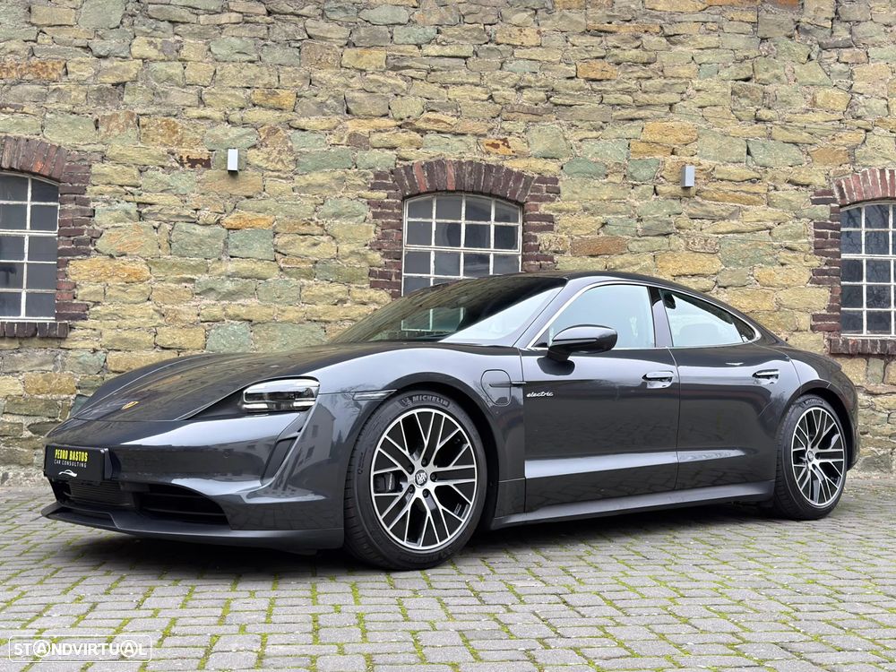 Porsche Taycan Standard - 8