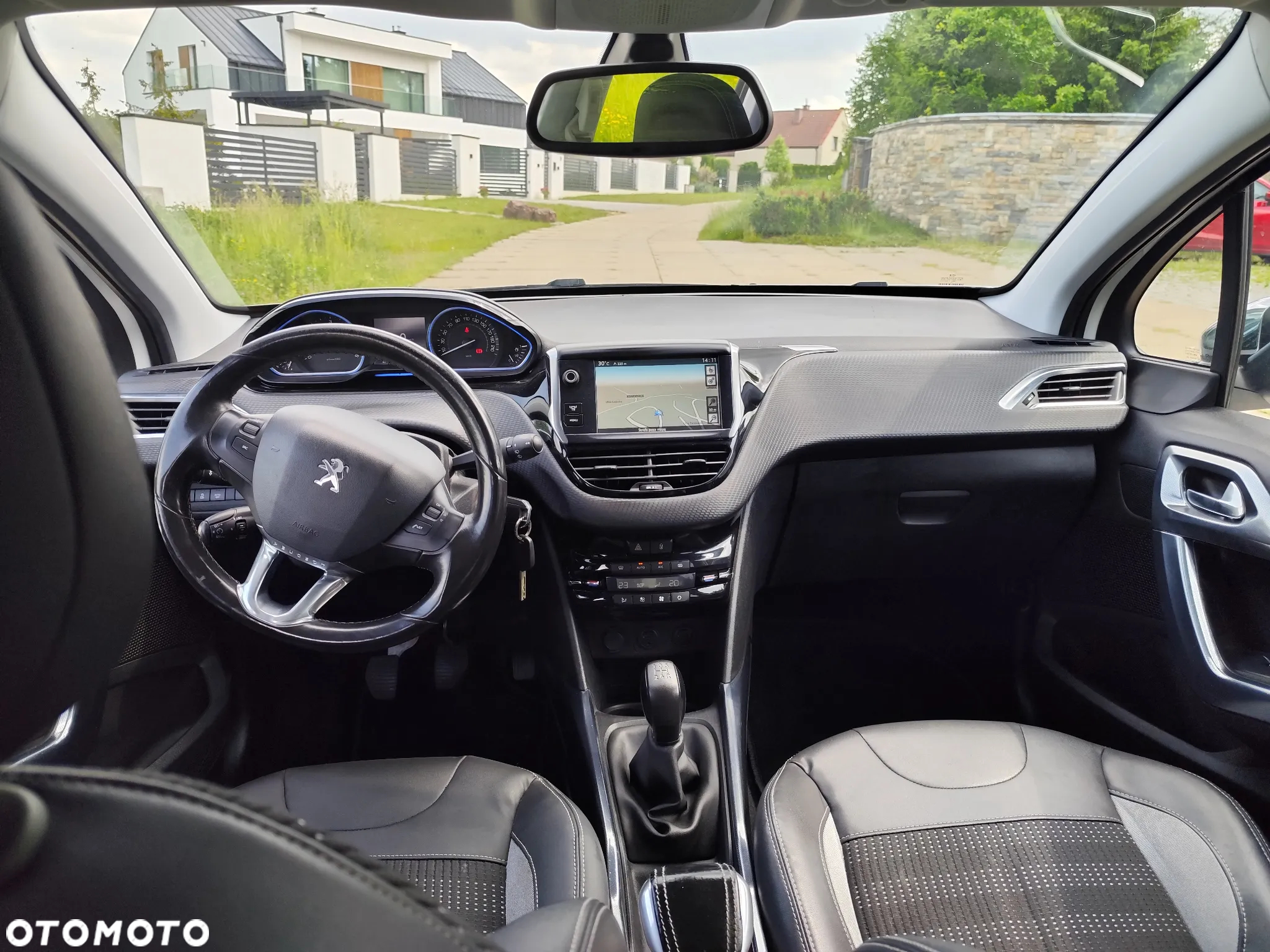 Peugeot 2008 1.6 e-HDi Allure S&S - 7