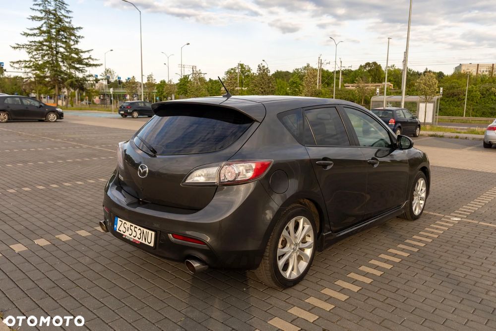 Mazda 3 - 5