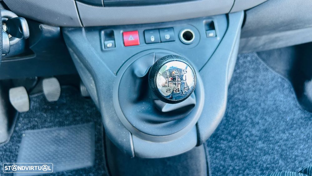 Peugeot Partner 1.6 HDI - 13