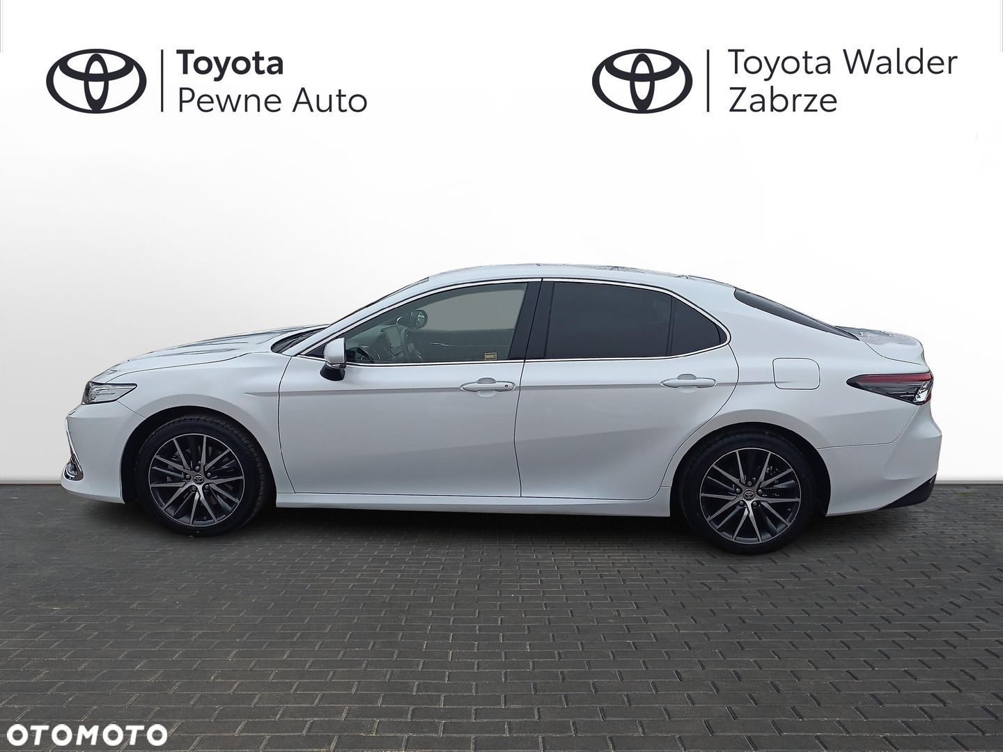 Toyota Camry 2.5 Hybrid Executive CVT - 7
