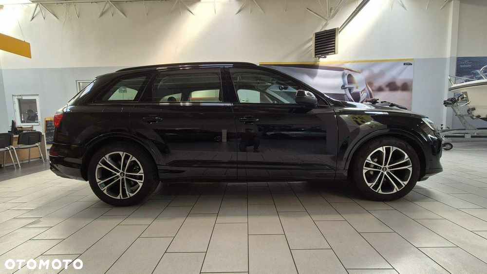 Audi Q7 - 6