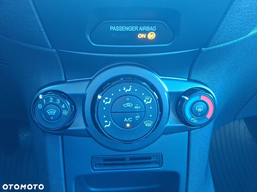 Ford Fiesta 1.0 EcoBoost Silver X EU6 - 20