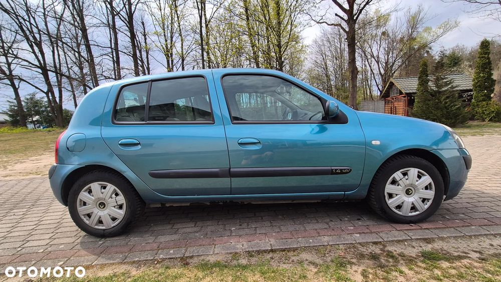 Renault Clio 1.4 16V Extreme - 3