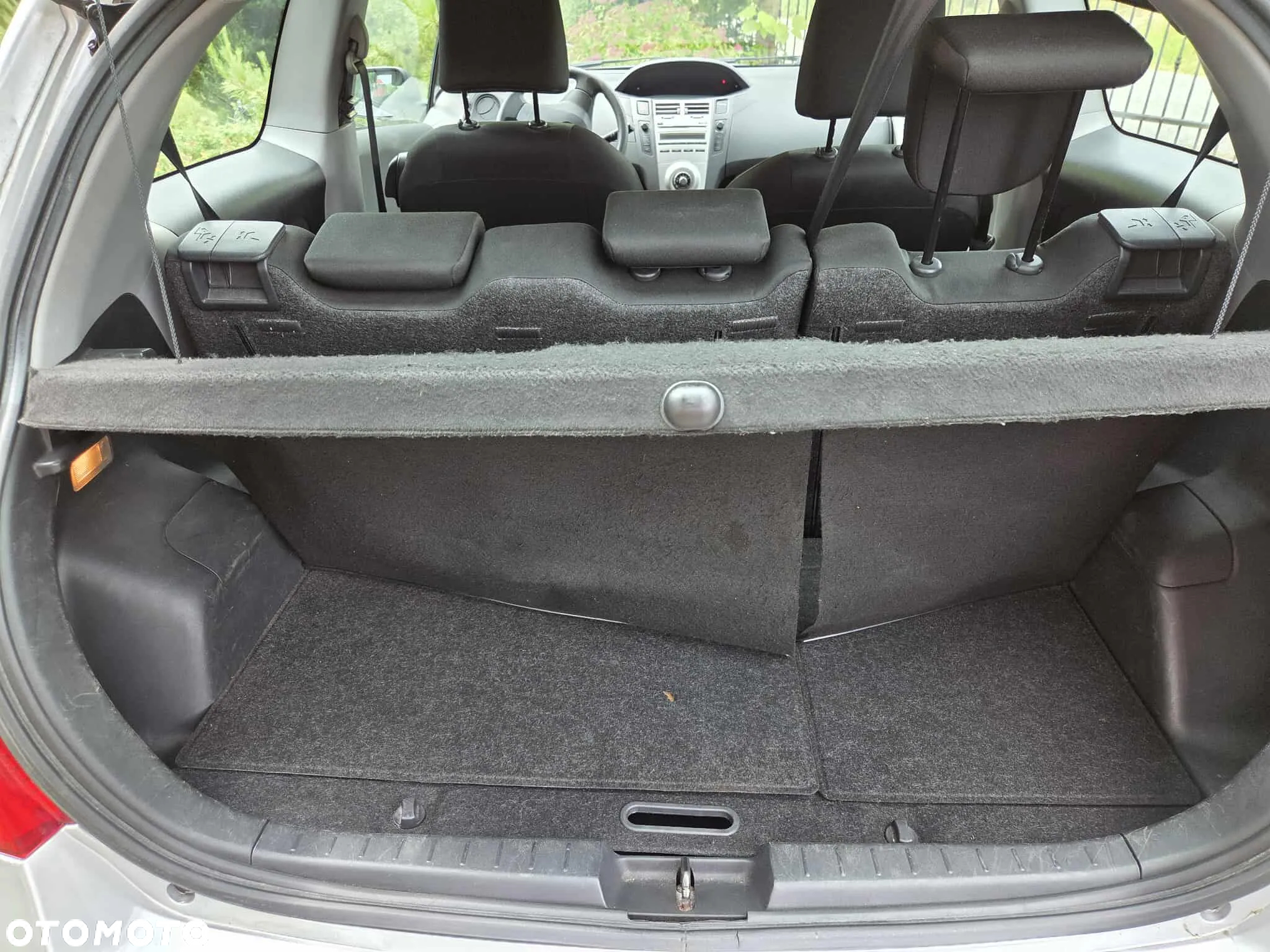 Toyota Yaris 1.3 Luna - 16