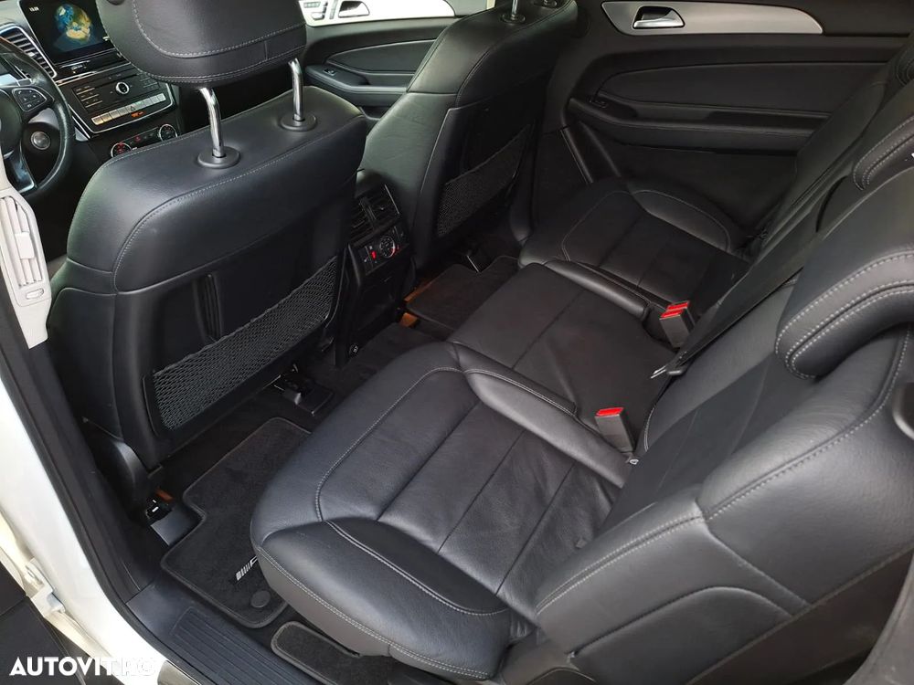 Mercedes-Benz GLS 400 4MATIC Aut - 15