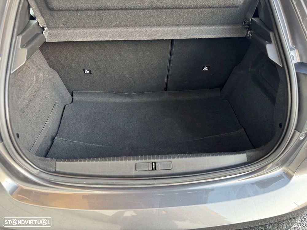 Peugeot 208 1.2 PureTech GT - 19