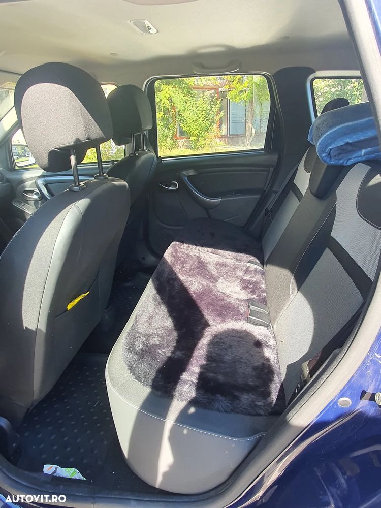 Dacia Duster 1.6 4x2 Laureate - 15