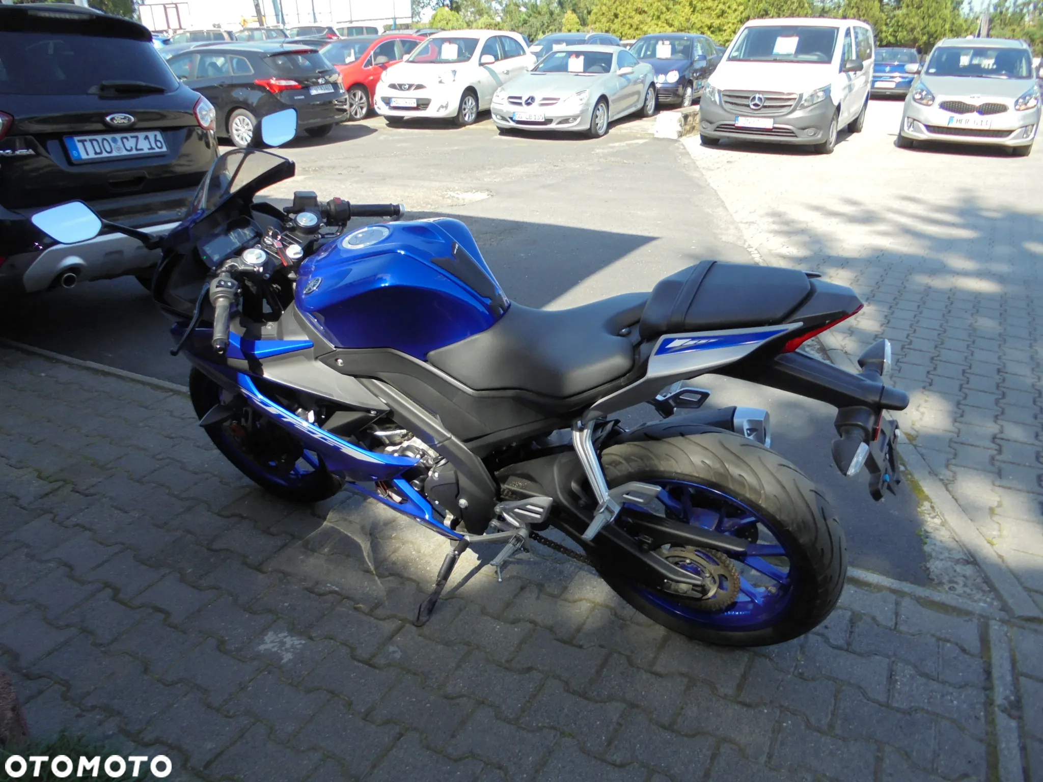Yamaha YZF - 2