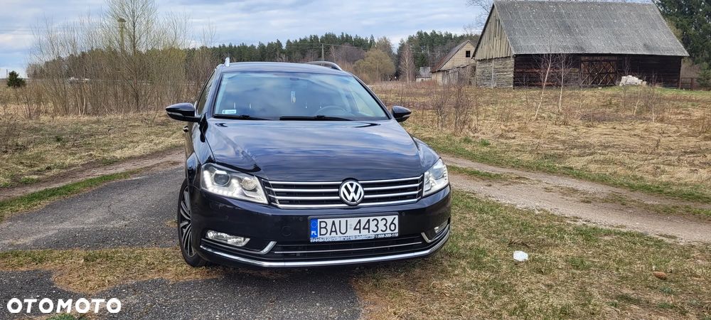 Volkswagen Passat 1.8 TSI Highline DSG - 2