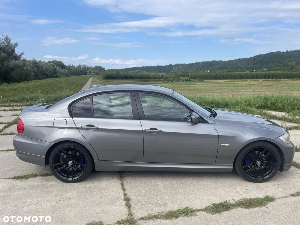 BMW Seria 3 318d - 6