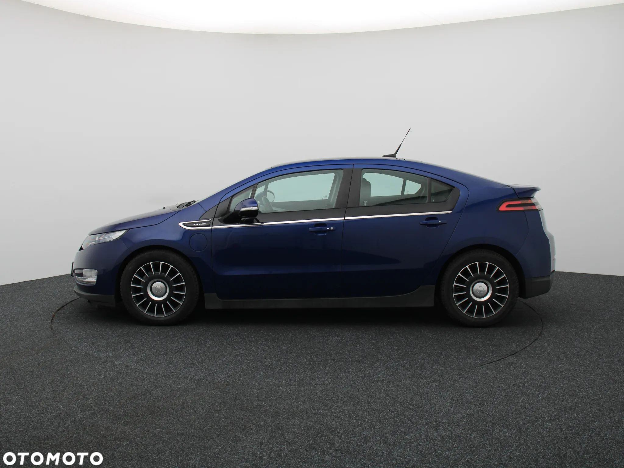 Chevrolet Volt - 4