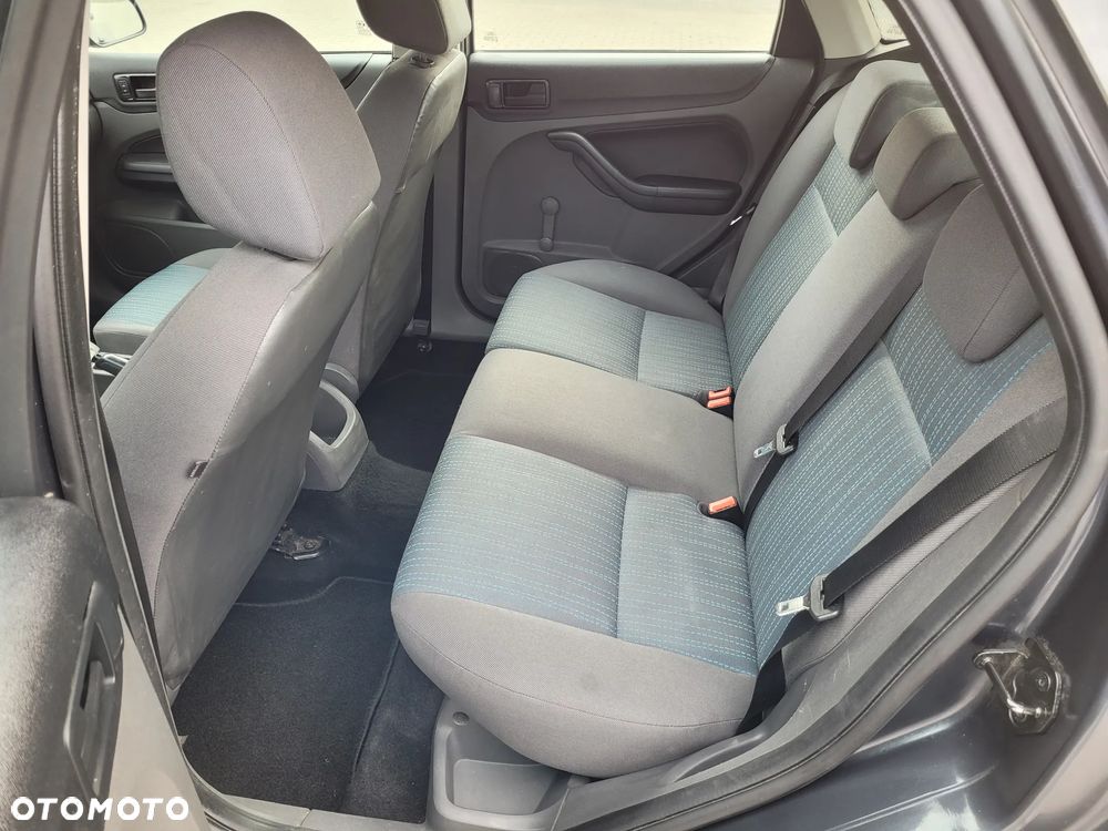 Ford Focus - 6