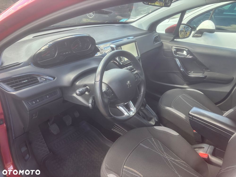 Peugeot 208 1.2 PureTech Active - 33