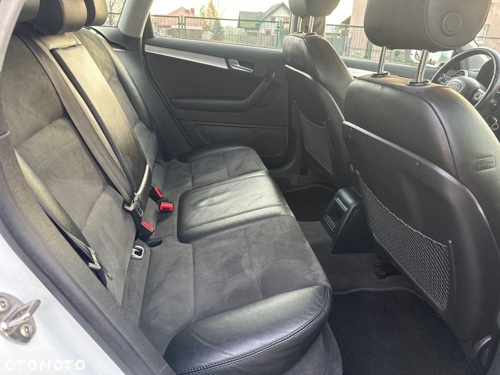 Audi A3 Sportback 1.4 TFSI Ambiente - 11