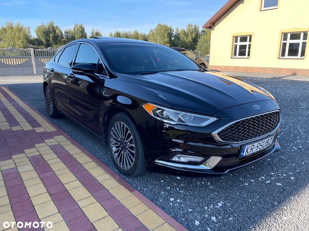 Ford Fusion - 1
