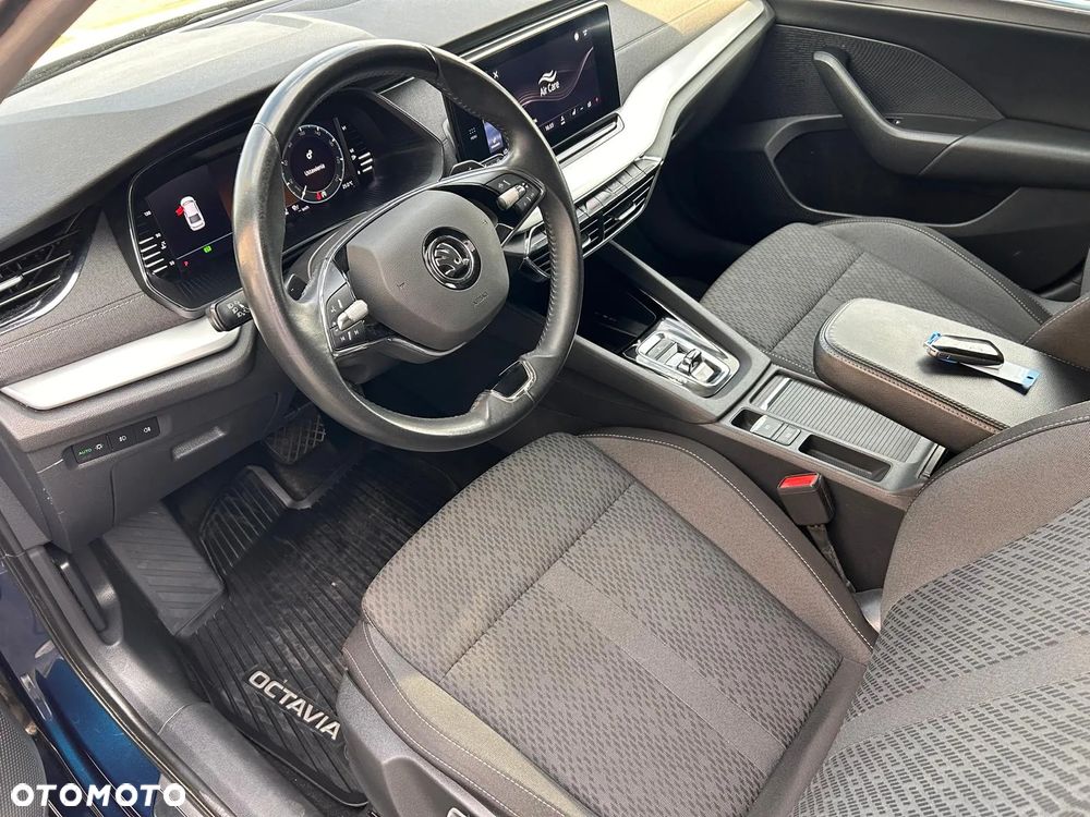 Skoda Octavia 1.5 TSI e-TEC DSG Ambition - 13