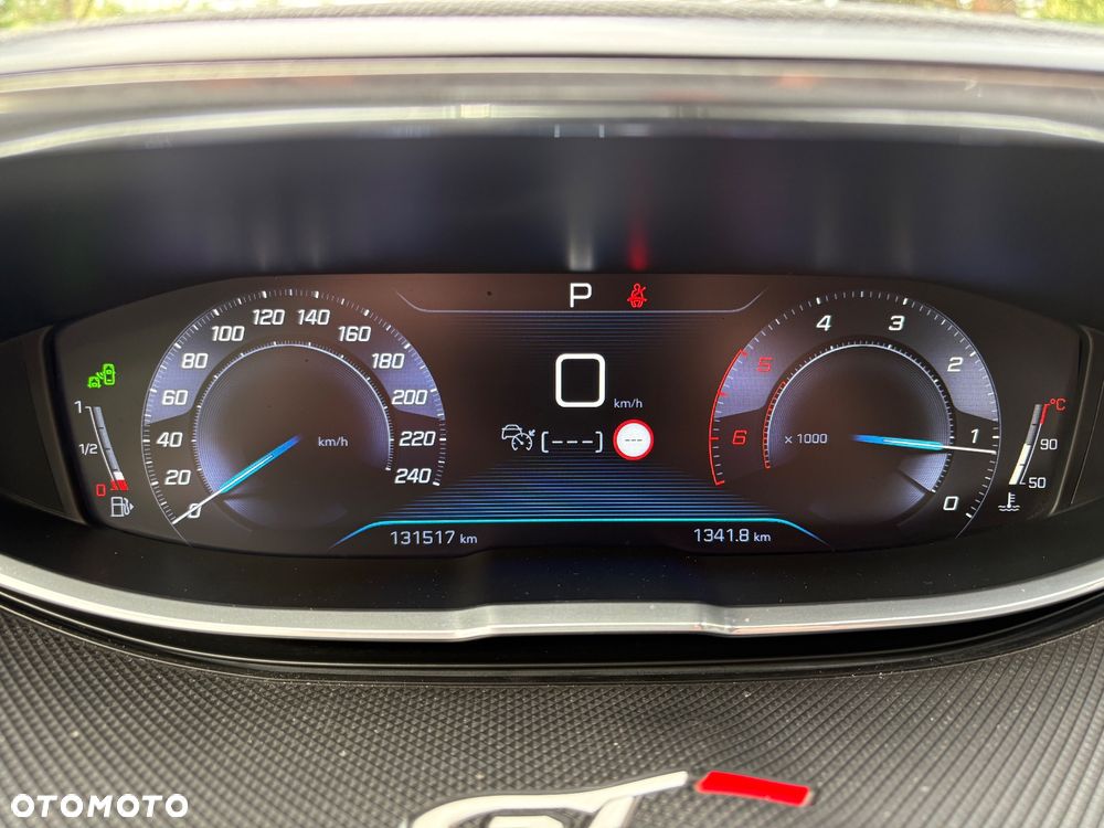 Peugeot 3008 1.6 BlueHDi Allure S&S EAT6 - 12