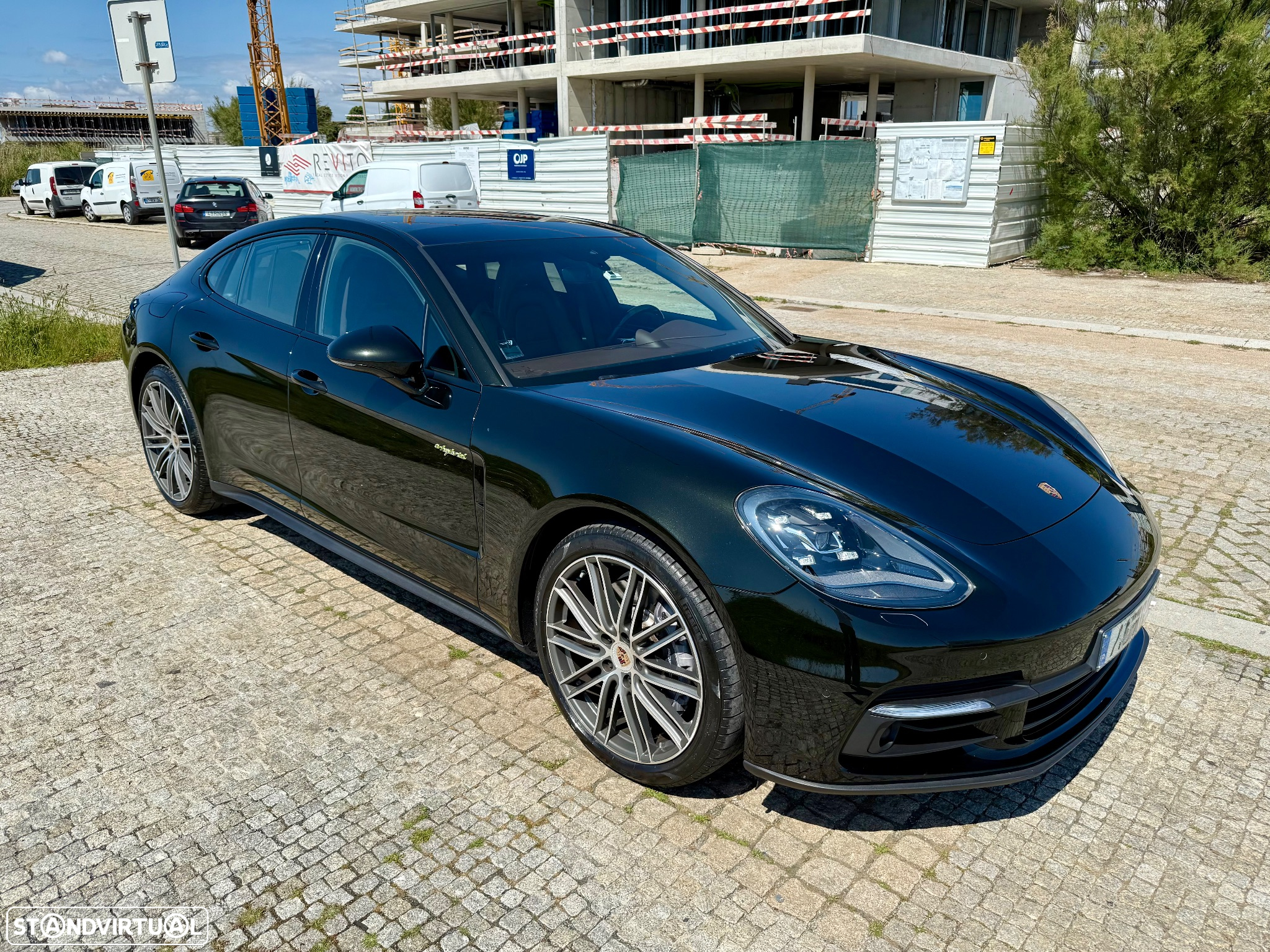 Porsche Panamera 4 E-Hybrid - 6