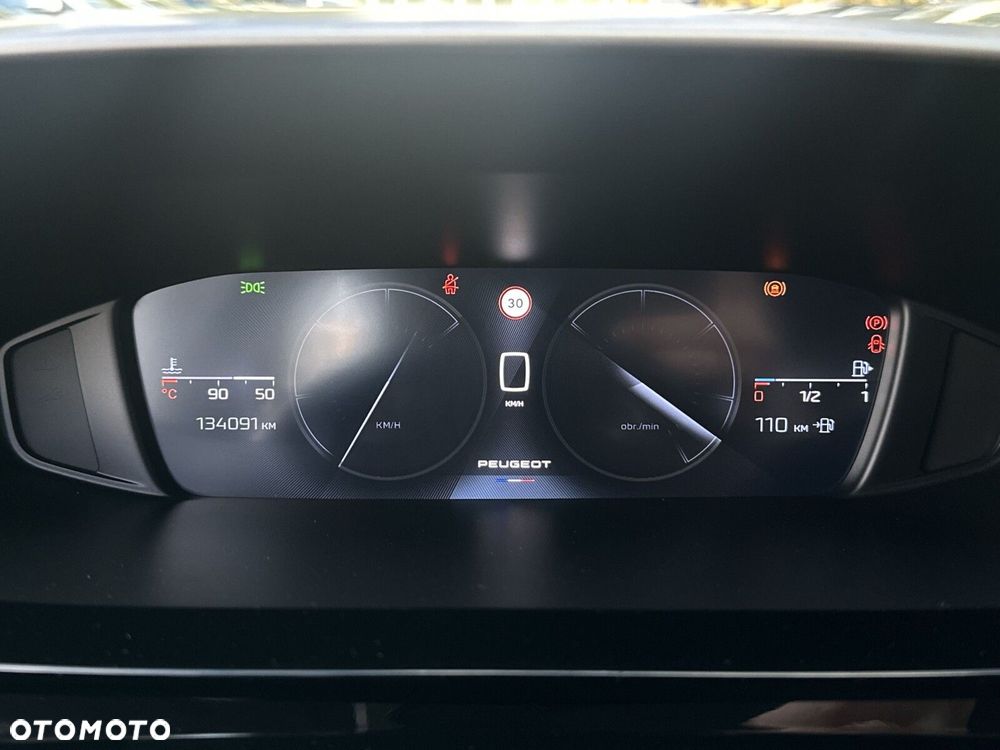 Peugeot 308 - 25