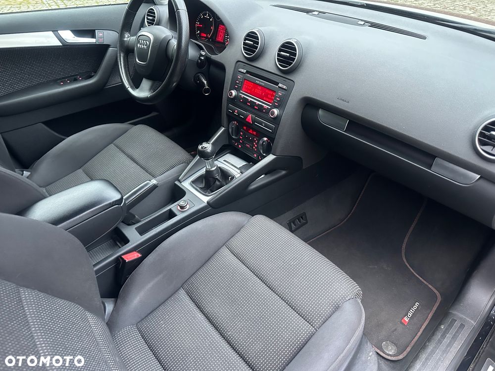 Audi A3 Sportback 2.0 TDI DPF Attraction - 12